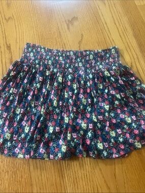 Forever 21 Navy Floral Smocked Skater Skort with Pink & Cream Flowers Medium